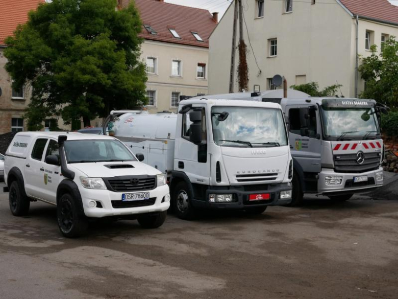 Kolejny nowy sprzęt dla służby drogowej Powiatu Średzkiego