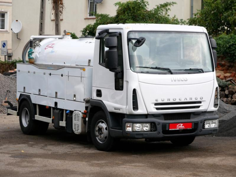 Kolejny nowy sprzęt dla służby drogowej Powiatu Średzkiego