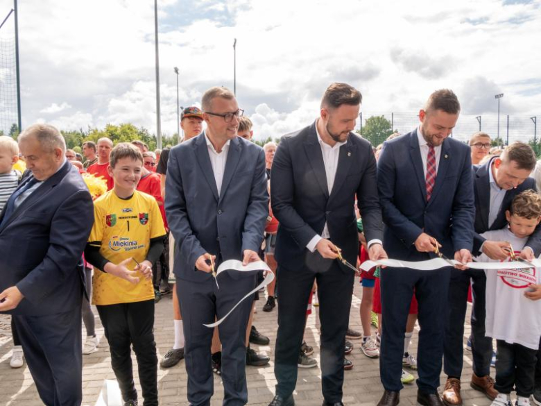 Kompleks sportowy w Miękini oficjalnie otwarty