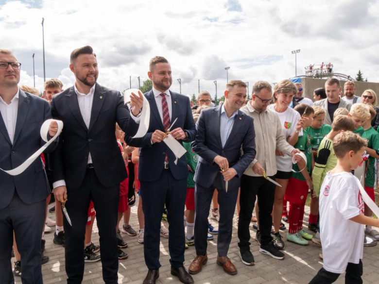 Kompleks sportowy w Miękini oficjalnie otwarty