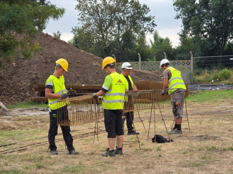 SUW w Źródłach w budowie
