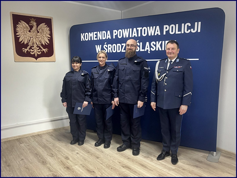 Nowo przyjęci policjanci 