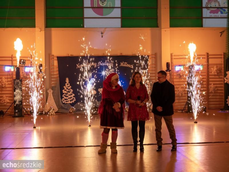 Kiermasz Bożonarodzeniowy w Miękini za nami