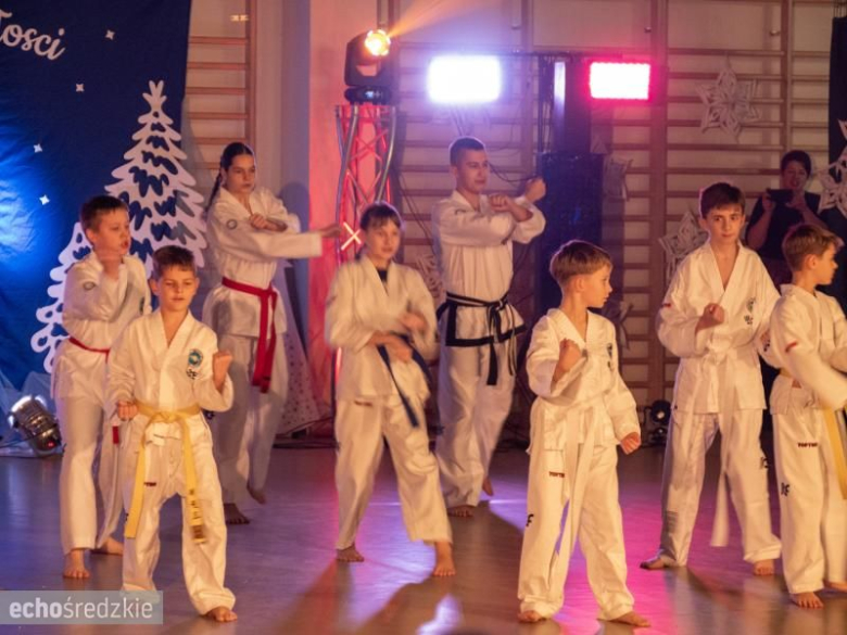 Kiermasz Bożonarodzeniowy w Miękini za nami