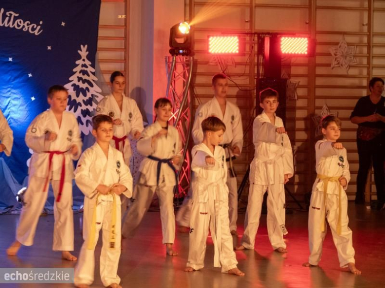 Kiermasz Bożonarodzeniowy w Miękini za nami