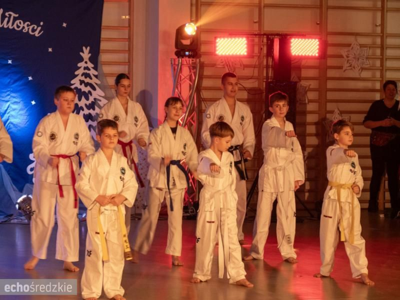 Kiermasz Bożonarodzeniowy w Miękini za nami