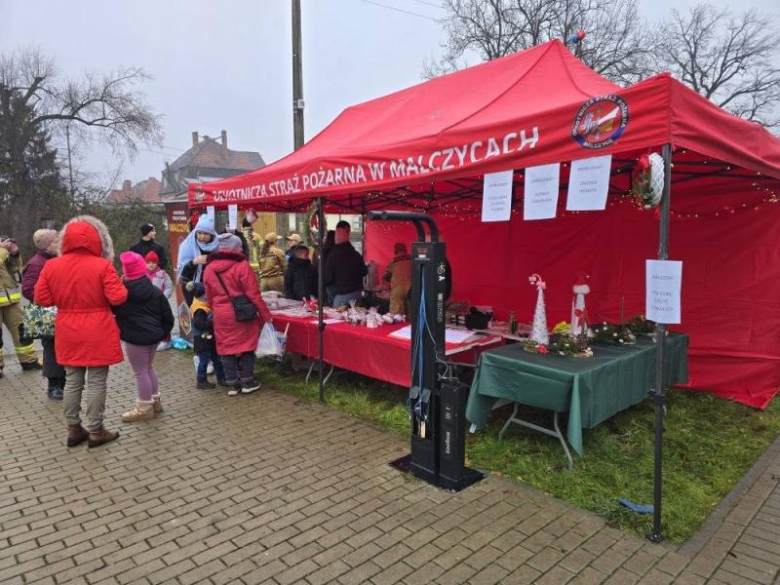 Jarmark Bożonarodzeniowy w Malczycach. Tradycyjne grudniowe spotkanie