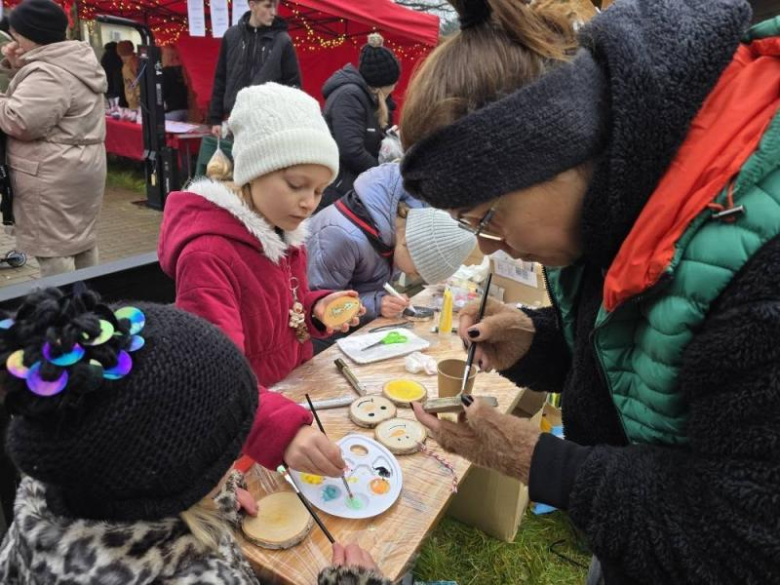 Jarmark Bożonarodzeniowy w Malczycach. Tradycyjne grudniowe spotkanie