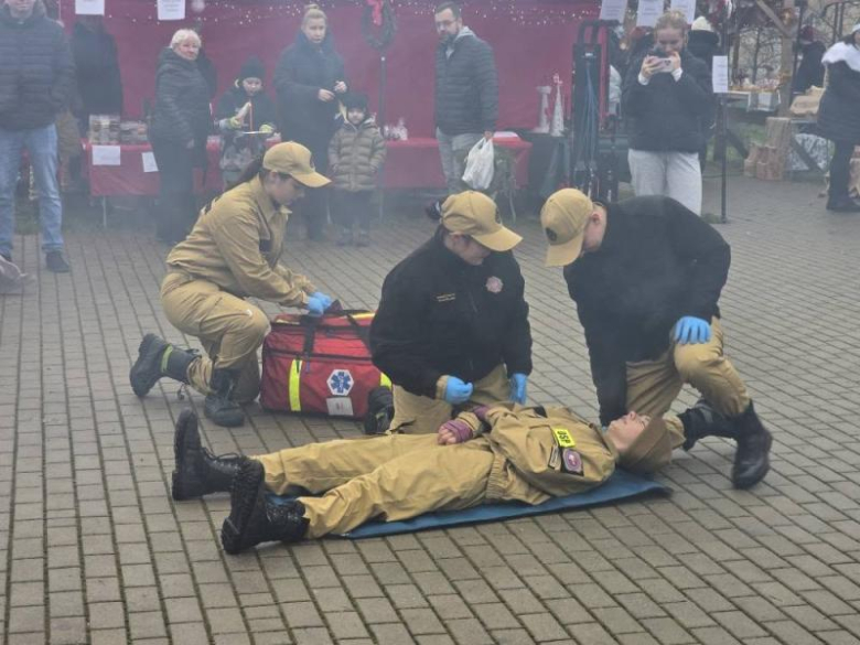 Jarmark Bożonarodzeniowy w Malczycach. Tradycyjne grudniowe spotkanie