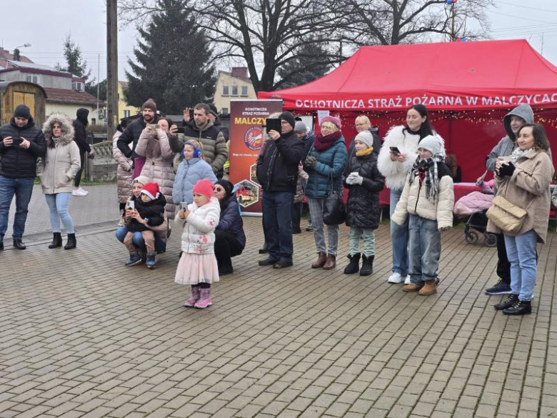 Jarmark Bożonarodzeniowy w Malczycach. Tradycyjne grudniowe spotkanie