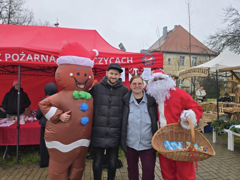 Jarmark Bożonarodzeniowy w Malczycach. Tradycyjne grudniowe spotkanie