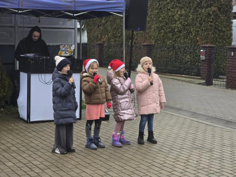 Jarmark Bożonarodzeniowy w Malczycach. Tradycyjne grudniowe spotkanie