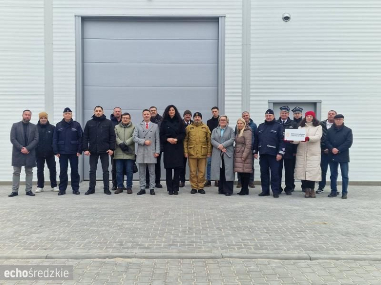 2 lutego w Środzie Śląskiej oficjalnie odebrano nową halę magazynową