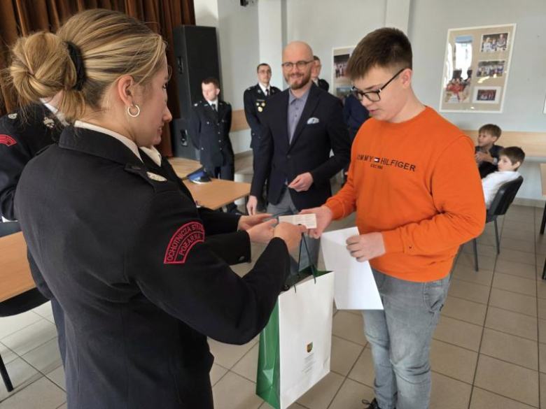 Młodzi znawcy pożarnictwa