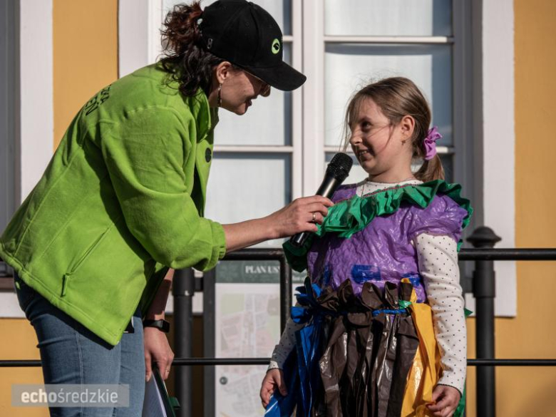 Dzień Ziemi na Rynku Dolnym w Środzie Śląskiej