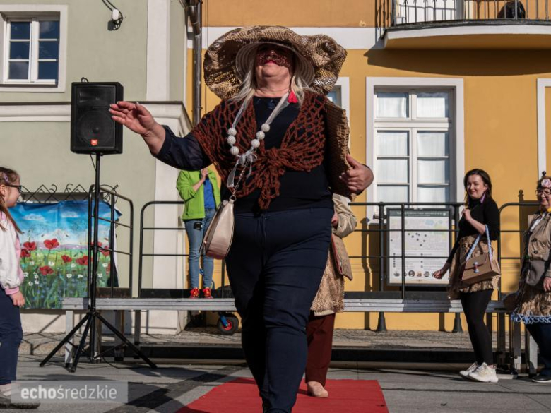 Dzień Ziemi na Rynku Dolnym w Środzie Śląskiej