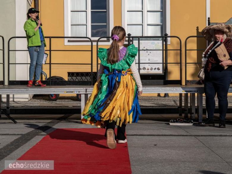 Dzień Ziemi na Rynku Dolnym w Środzie Śląskiej