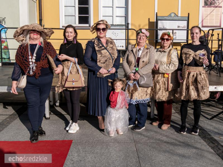 Dzień Ziemi na Rynku Dolnym w Środzie Śląskiej