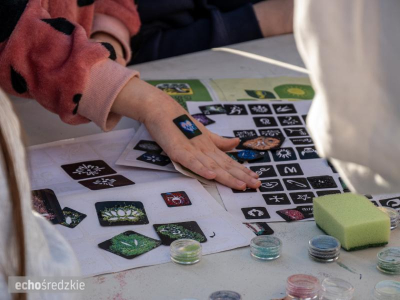 Dzień Ziemi na Rynku Dolnym w Środzie Śląskiej