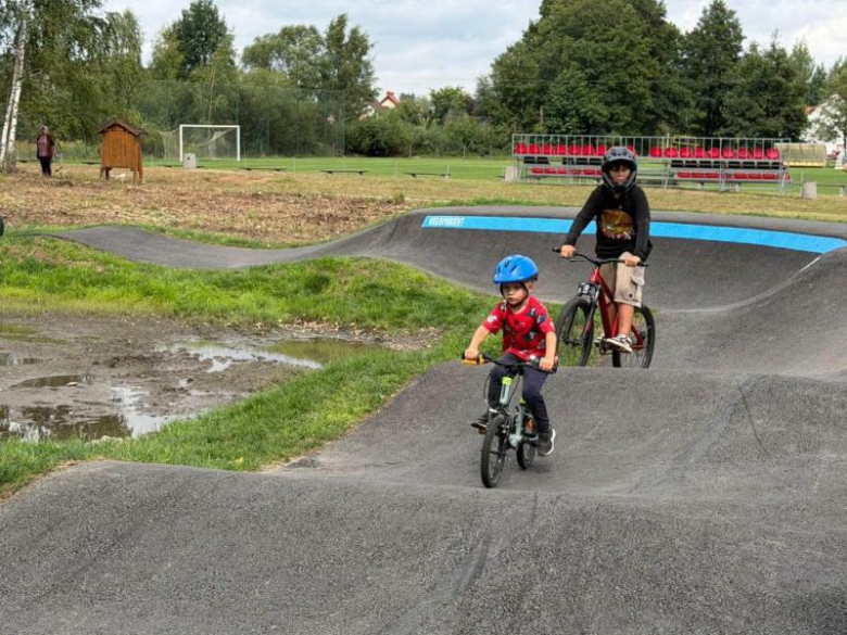 Pumptrack w Wilkszynie oficjalnie otwarty