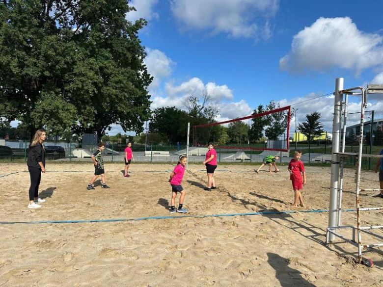 Turniej Rodzinny Czwórek w siatkówce plażowej