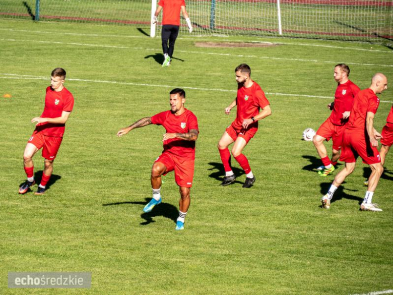 Na 80-lecie Polonia Środa Śląska zagrała przeciwko Miedzi Legnica
