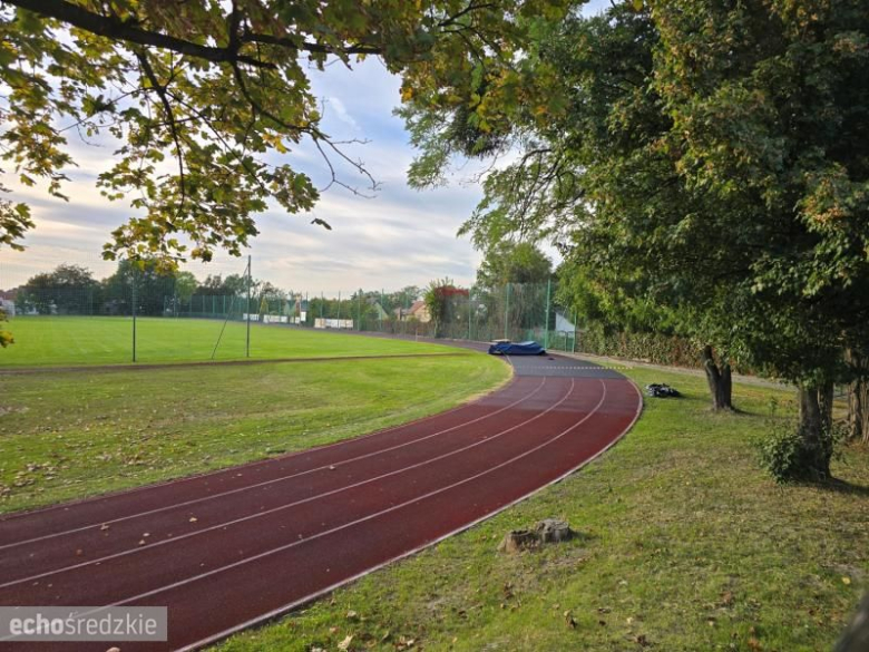 Trwają prace na Stadionie Miejskim w Środzie Śląskiej