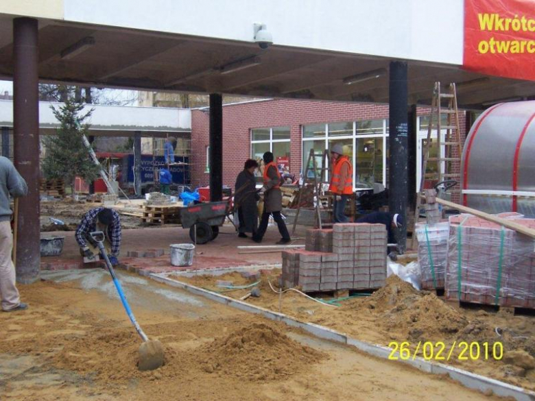 Rozbudowa Biedronki - wkrótce otwarcie