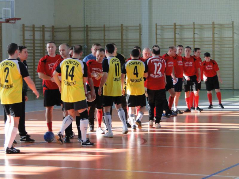 IX Mistrzostwa radnych Dolnego Śląska w halowej piłce nożnej