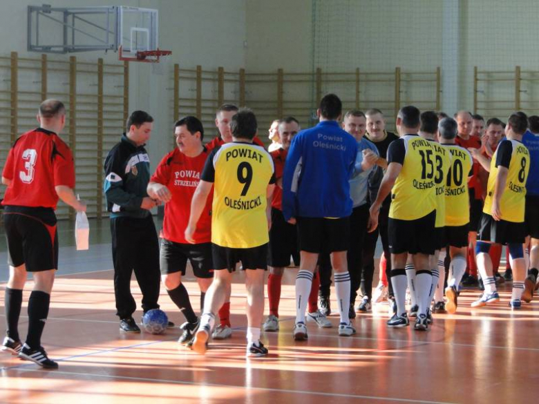 IX Mistrzostwa radnych Dolnego Śląska w halowej piłce nożnej