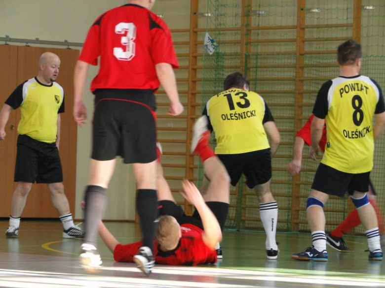 IX Mistrzostwa radnych Dolnego Śląska w halowej piłce nożnej