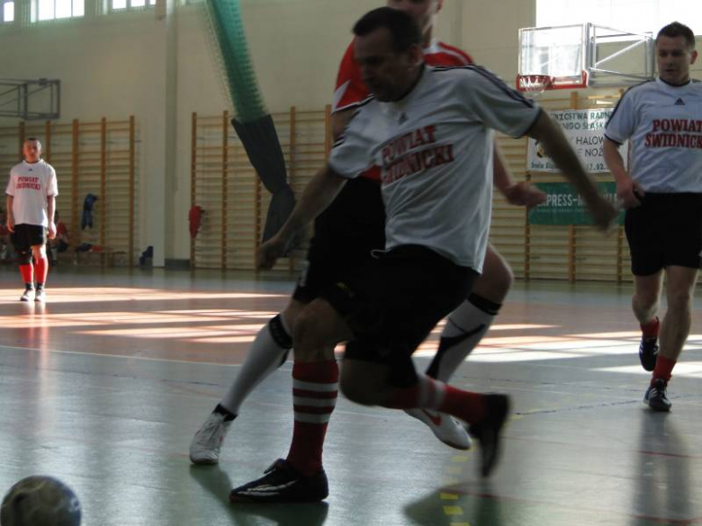 IX Mistrzostwa radnych Dolnego Śląska w halowej piłce nożnej