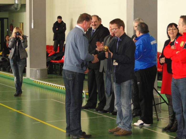 IX Mistrzostwa radnych Dolnego Śląska w halowej piłce nożnej