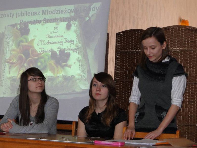 Sesja Młodzieżowej Rady Powiatu Średzkiego - luty 2012