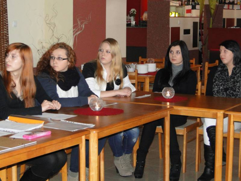 Sesja Młodzieżowej Rady Powiatu Średzkiego - luty 2012