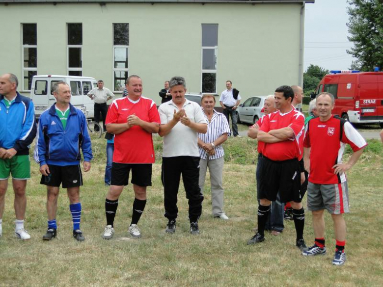 Turniej Radnych Powiatu Średzkiego - Osiek 2011