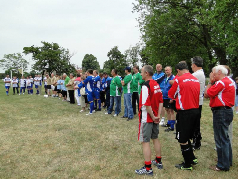 Turniej Radnych Powiatu Średzkiego - Osiek 2011