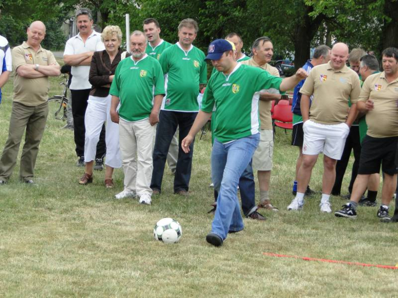 Turniej Radnych Powiatu Średzkiego - Osiek 2011