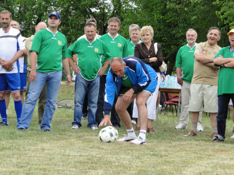 Turniej Radnych Powiatu Średzkiego - Osiek 2011