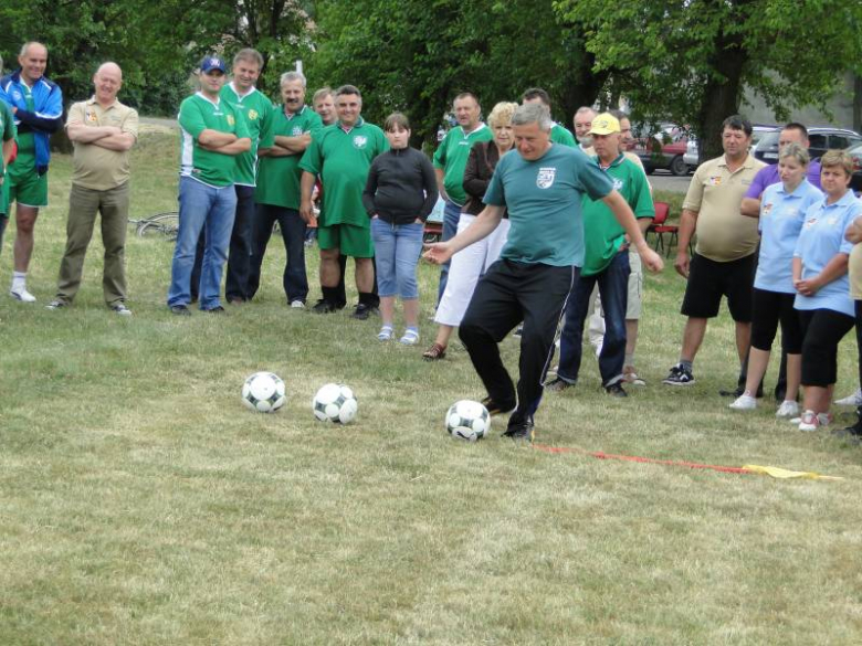 Turniej Radnych Powiatu Średzkiego - Osiek 2011