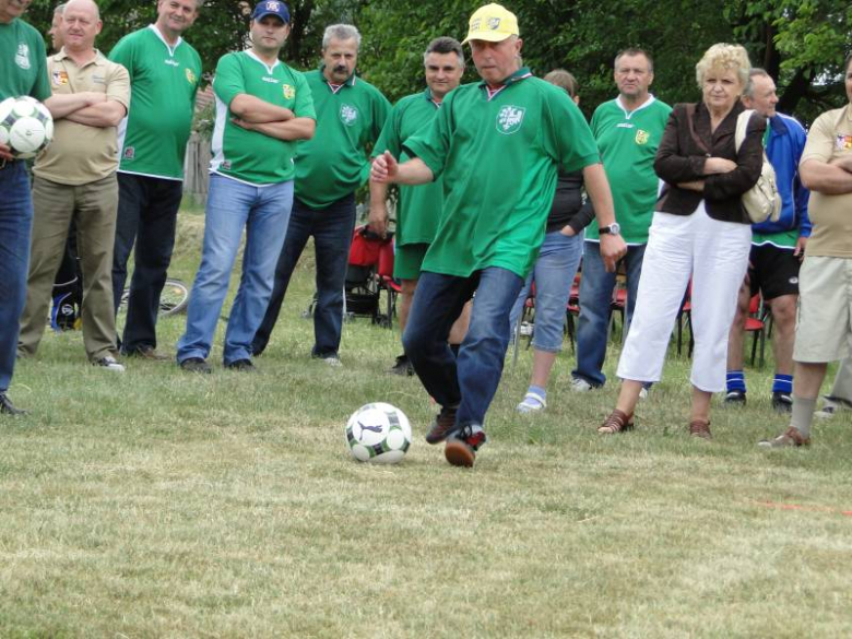 Turniej Radnych Powiatu Średzkiego - Osiek 2011
