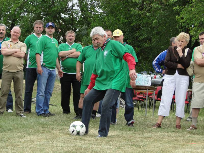 Turniej Radnych Powiatu Średzkiego - Osiek 2011