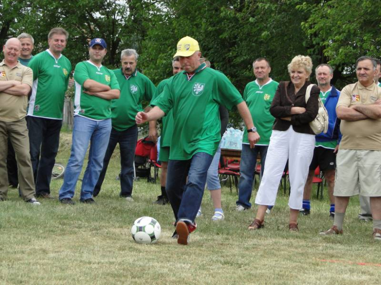 Turniej Radnych Powiatu Średzkiego - Osiek 2011