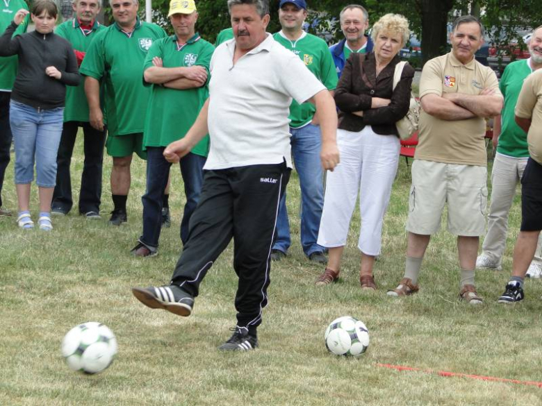 Turniej Radnych Powiatu Średzkiego - Osiek 2011