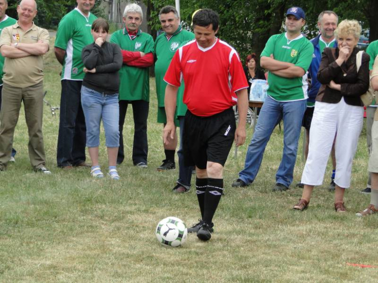 Turniej Radnych Powiatu Średzkiego - Osiek 2011
