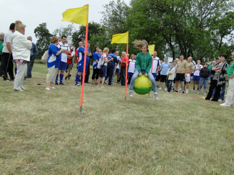 Turniej Radnych Powiatu Średzkiego - Osiek 2011