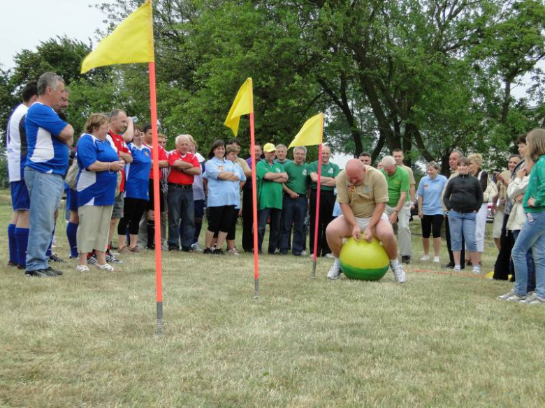Turniej Radnych Powiatu Średzkiego - Osiek 2011