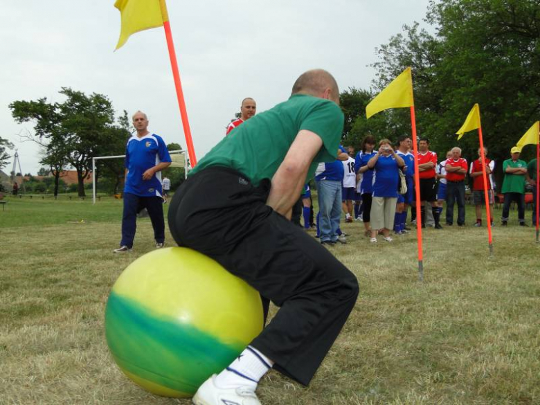 Turniej Radnych Powiatu Średzkiego - Osiek 2011