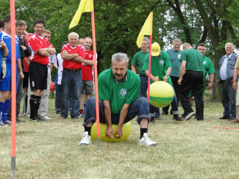 Turniej Radnych Powiatu Średzkiego - Osiek 2011