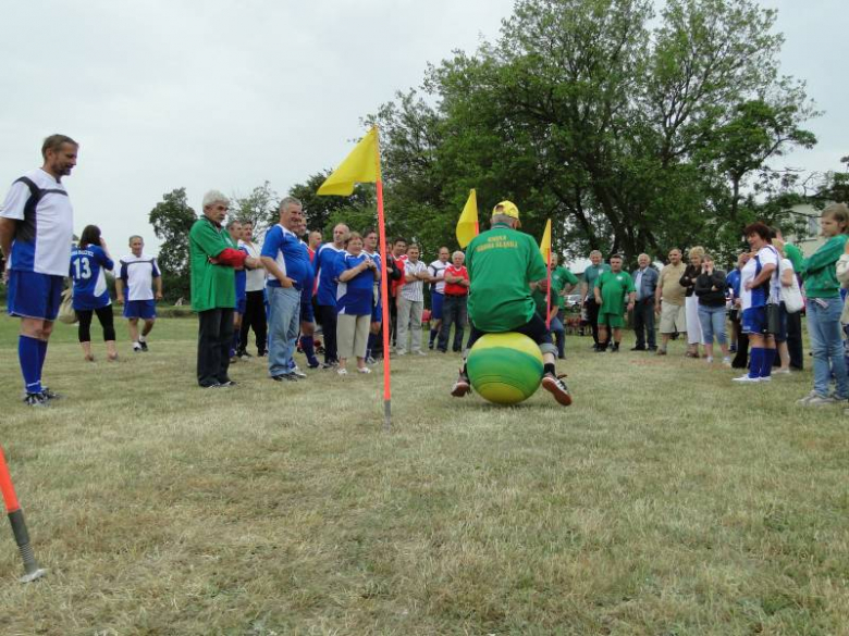 Turniej Radnych Powiatu Średzkiego - Osiek 2011